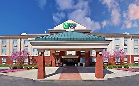 Holiday Inn Express Hotel & Suites Manchester Conference Center By Ihg